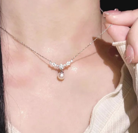Single Small Pearl Zircon Necklace for Women – Elegant Minimalist Light Luxury Jewelry Pendant Gift