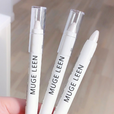 Highlighter Eye Head Crouching Silkworm shimmering under eye makeup product