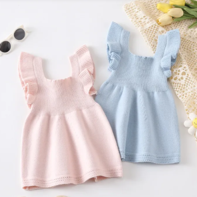 Girls' knitted vest dress with flounced sleeves