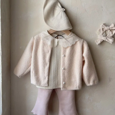 Baby girl lace collar long sleeve shirt