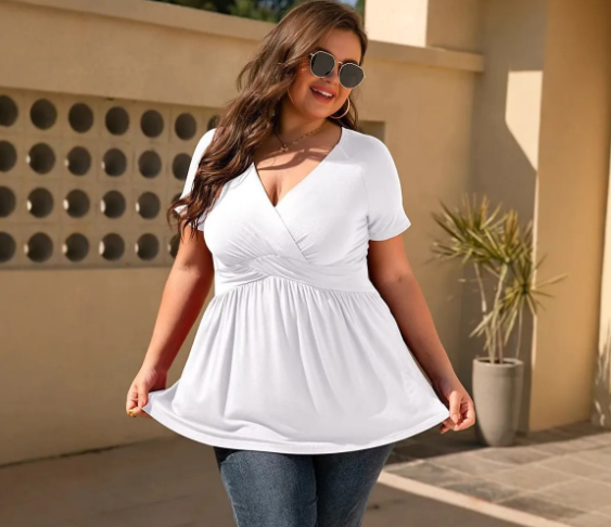 Women curvy fit v-neck top