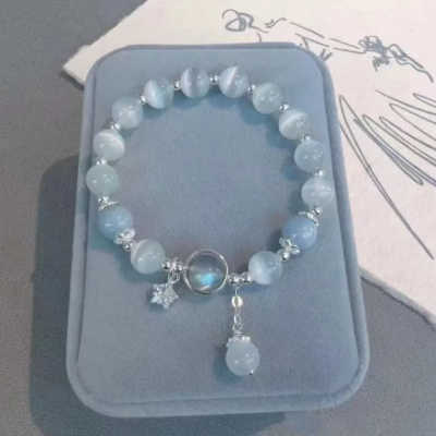 Women's fashionable crystal butterfly bracelet