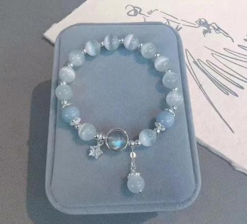 Women's fashionable crystal butterfly bracelet