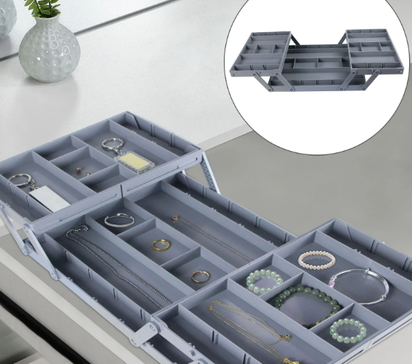 Foldable storage box with drawers for jewelry