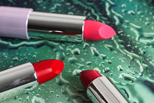 Long Lasting Moisturizing Lipstick Trends