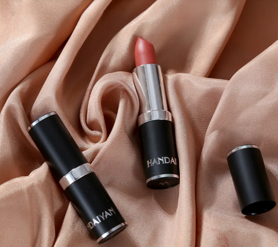 Long Lasting Moisturizing Lipstick Trends featuring rich